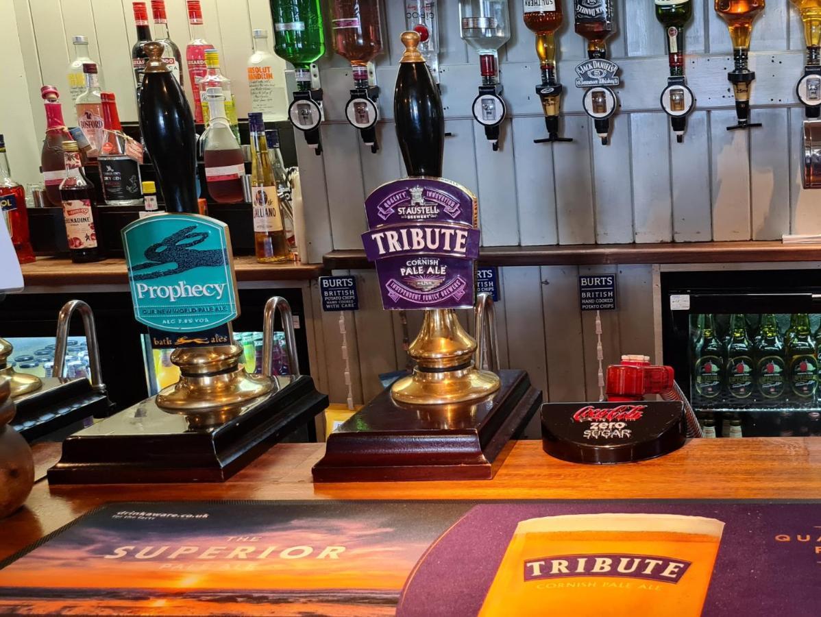 Carbeile Inn Torpoint Exteriör bild