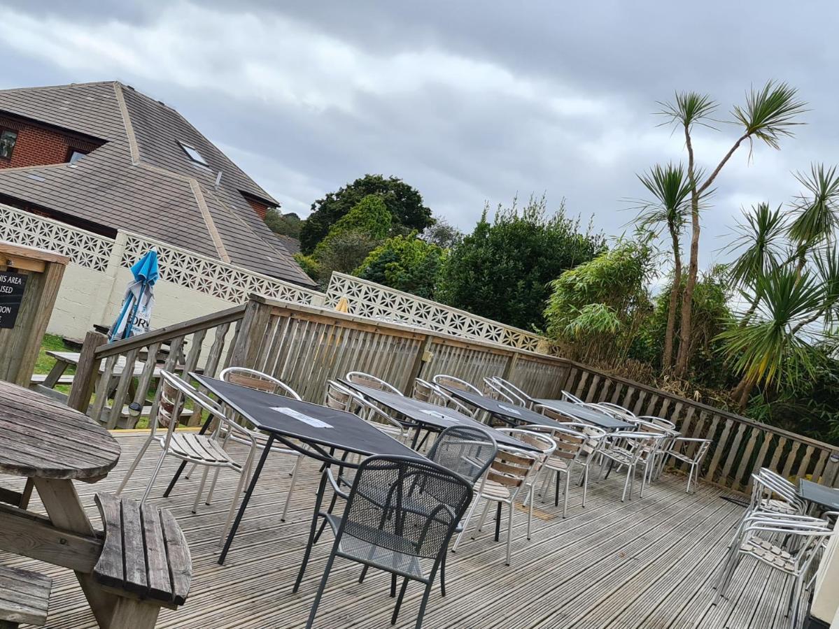 Carbeile Inn Torpoint Exteriör bild